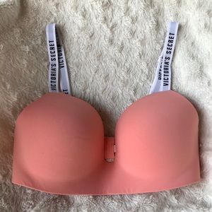 Victoria’s Secret Lightly Lined T Shirt Bra 34D